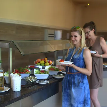 Kristal Hotel Golden Sands