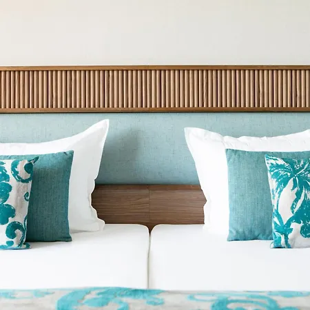 Kristal Hotell 4*