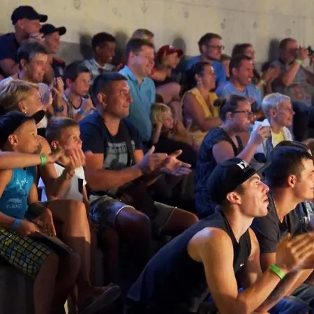 Kristal 4* Goudstrand