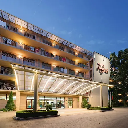 Kristal 4* Zlate písky