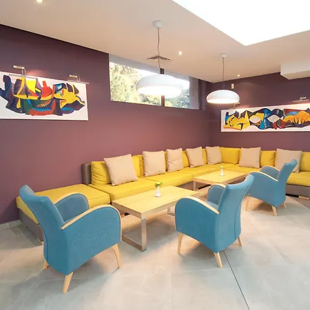 Kristal Hotel 4*