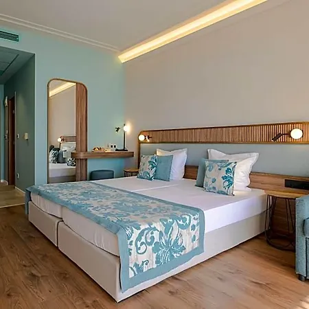 Kristal Hotel Sables d'or
