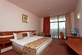 Kristal Hotel