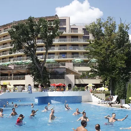 Kristal Hotel