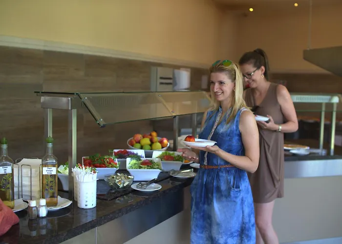 Kristal Hotel Golden Sands