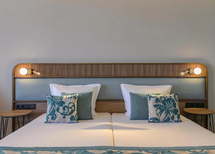 Kristal 호텔 골든샌드