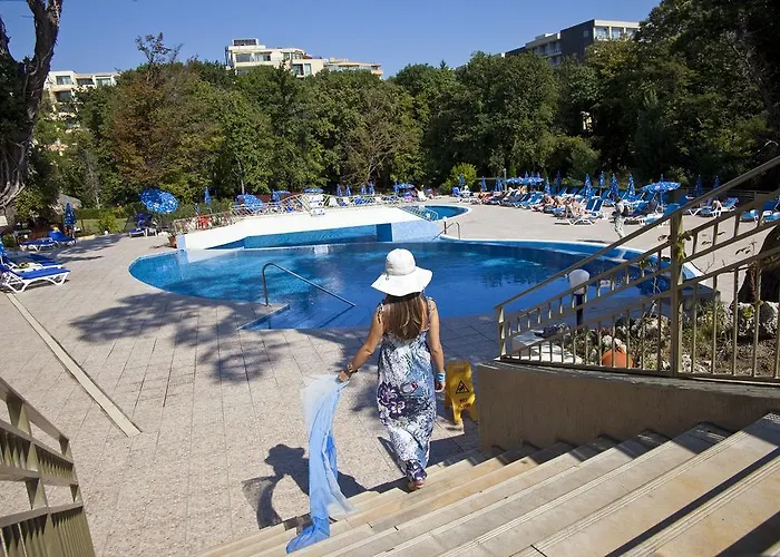 Kristal Golden Sands